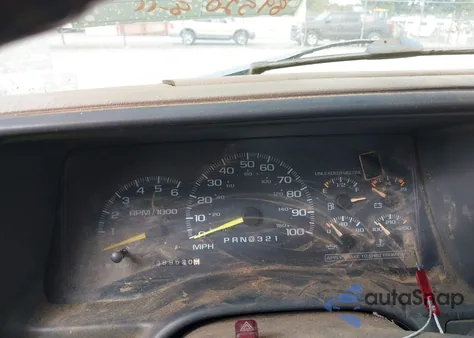 1998 Chevrolet Gmt-400 K1500 z USA, uszkodzony, nr VIN 1GCEK14R4WZ106910